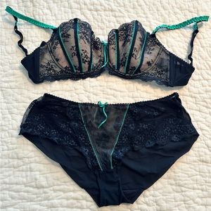Heidi Klum bra and panty set. Barely worn!